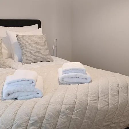 公寓 Bright And Cozy With Private Sauna And Parking 罗瓦涅米