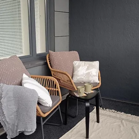 Apartamento Bright And Cozy With Private Sauna And Parking *